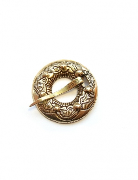 791 Brass brooch with Birds