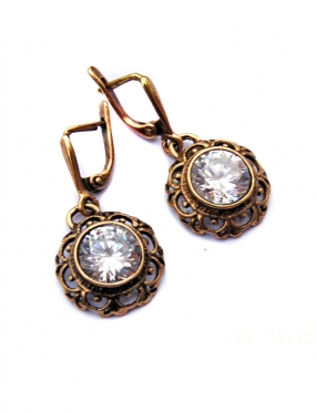 1135 Brass earrings