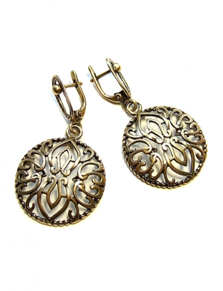 546 Brass earrings