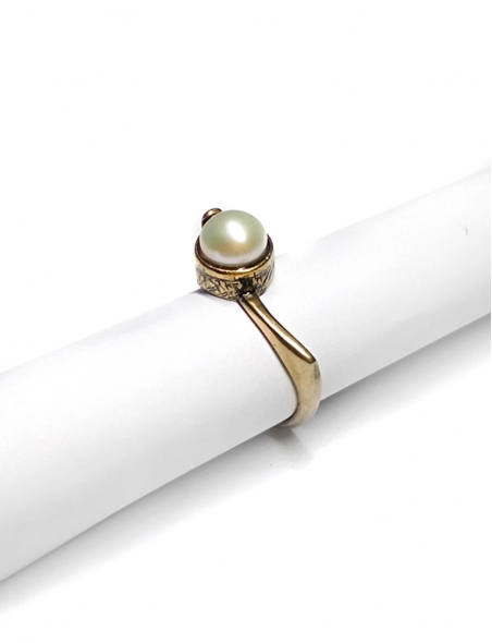 1939 Brass ring with Freshwater Pearl