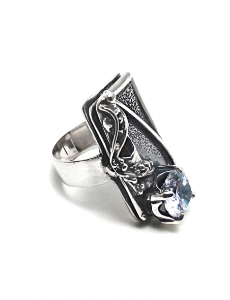 1745 Silver ring with Zircon Ag 925