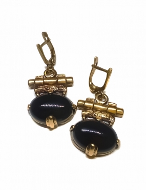 1862 Brass earrings with Onyx