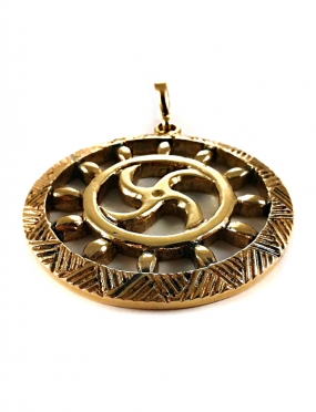 2220 „Kiauraraštis“ Brass pendant