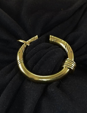 2222 Brass brooche