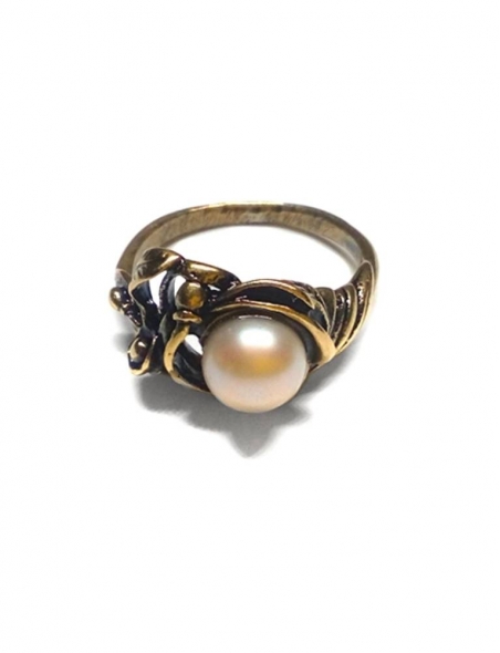 1938 Brass ring with Freshwater Pearl