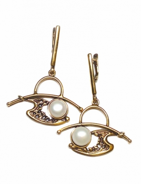 1897 Brass earrings with Freshwater Pearl