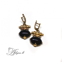 1862 Brass earrings with Onyx