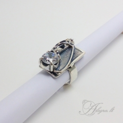 1745 Silver ring with Zircon Ag 925