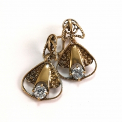 2258 Brass earrings with Zircon