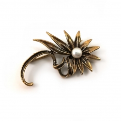 2371 Brass brooche