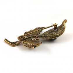 2386 Brass brooche