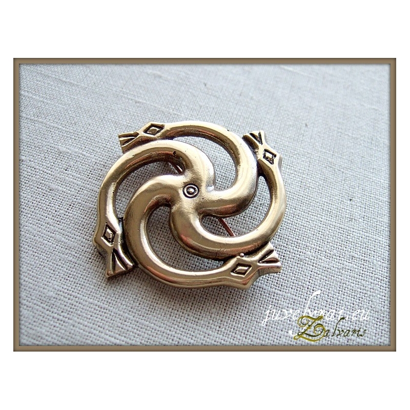 503 Brass brooch - swastika with the Serpent's Heads